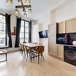 Bluestay 17 - Superbe Appartement Au Coeur De Paris